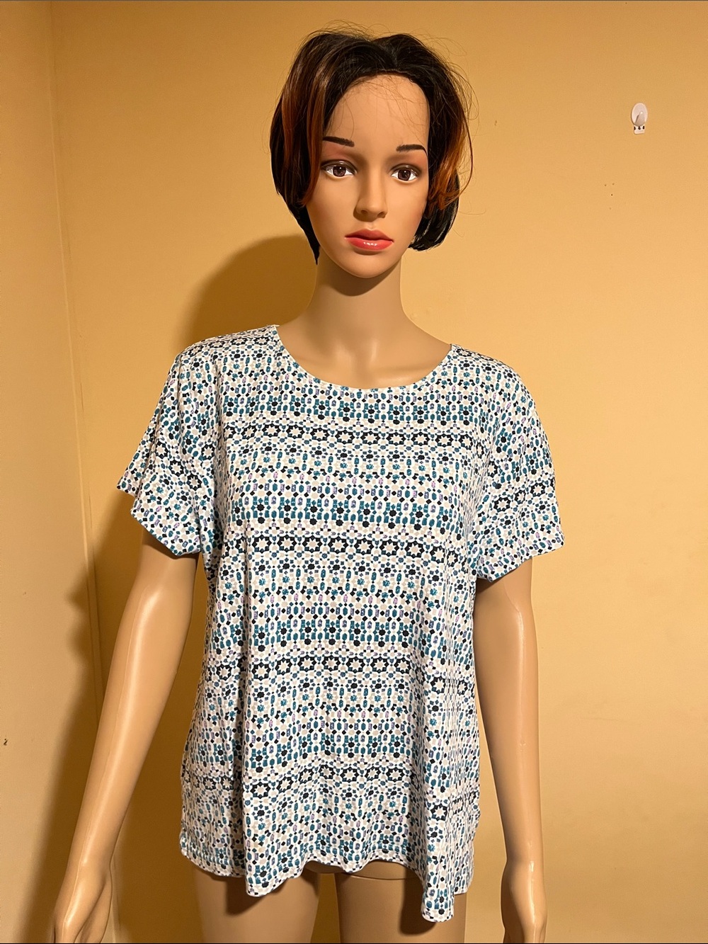 croft & barrow White Teal Patterned Short-Sleeve Top